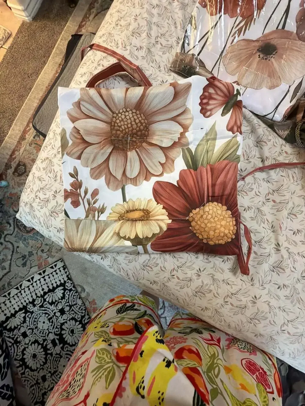 Unbranded botanical floral